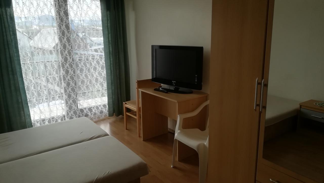 Privat Luptak Hotel Strba Luaran gambar